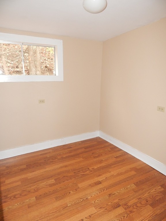 12 Ayer Road Shirley, MA 01464 - Photo 8 of 39