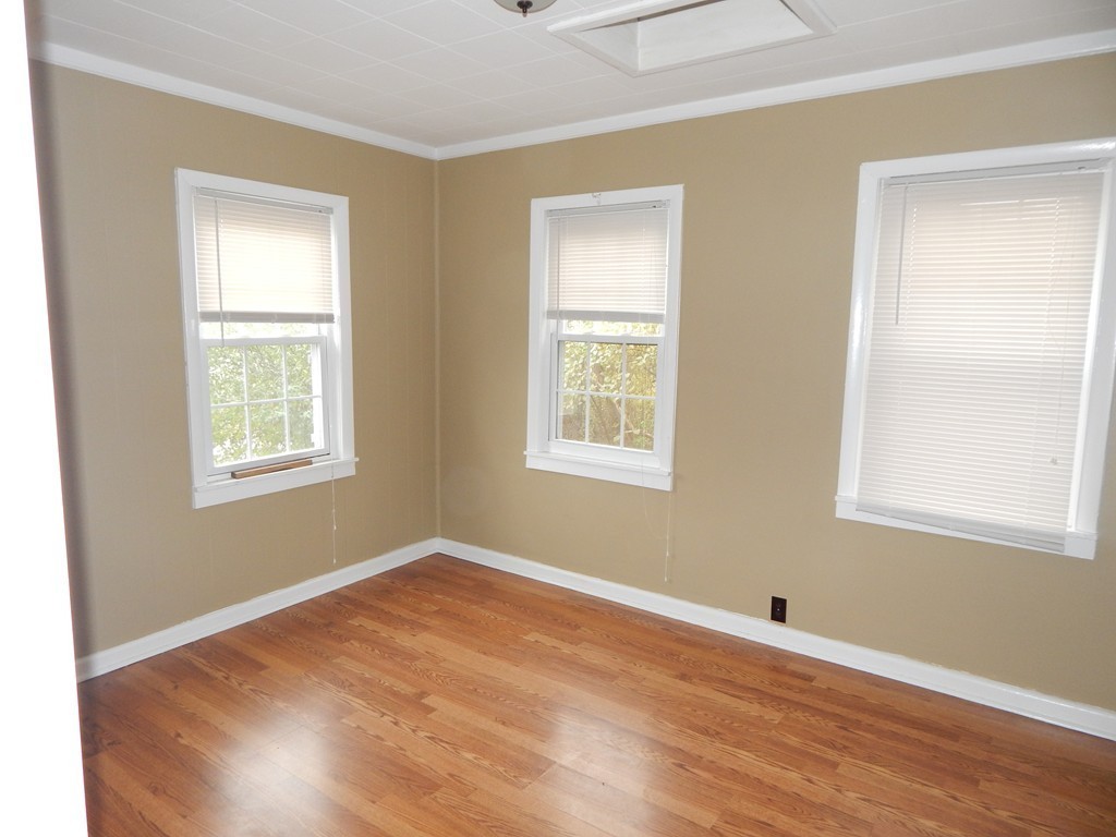 12 Ayer Road Shirley, MA 01464 - Photo 10 of 39