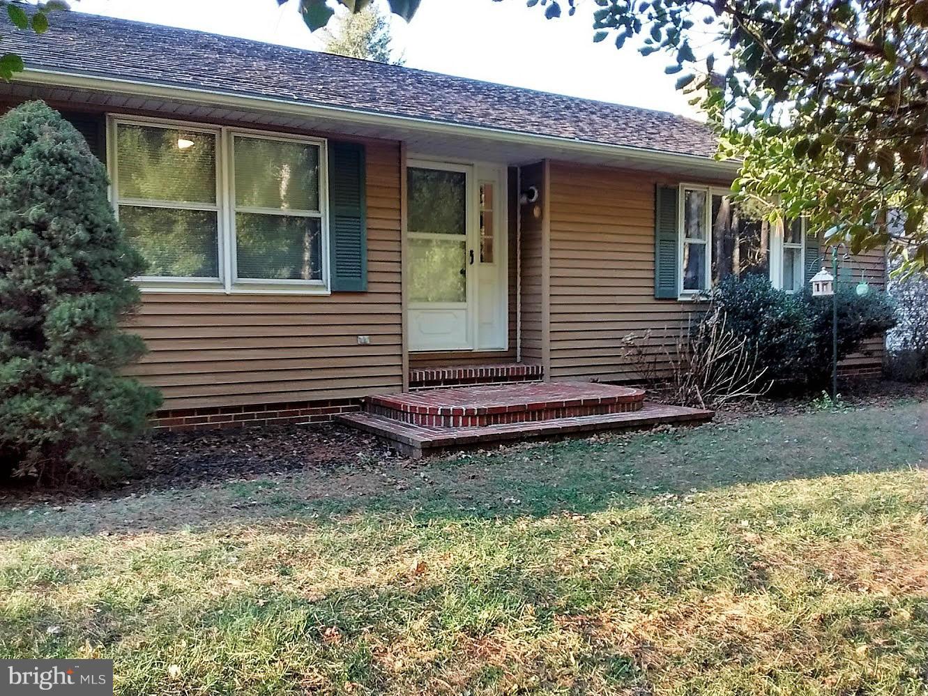 43411 Lost Corner Road Leesburg, VA 20176 - Photo 2 of 12 Exterior (Front)