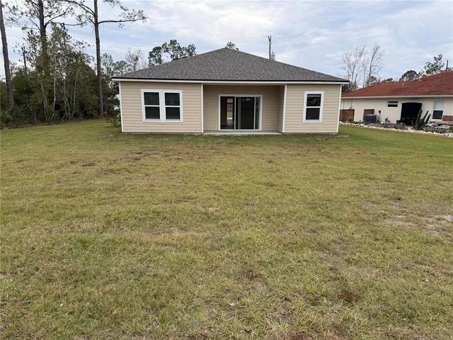 $2,300 | 19 Pine Crest Lane, Palm Coast, FL 32164