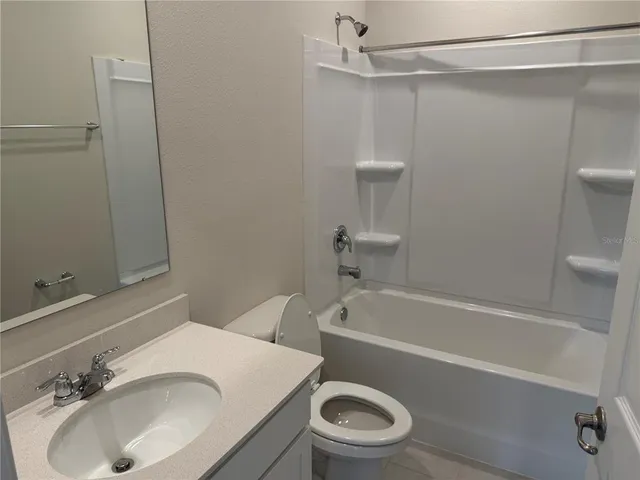 $2,300 | 19 Pine Crest Lane, Palm Coast, FL 32164