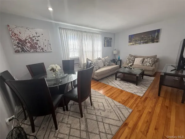 $2,100 | 42 Winchester Avenue, Unit 2A, Yonkers, NY 10710