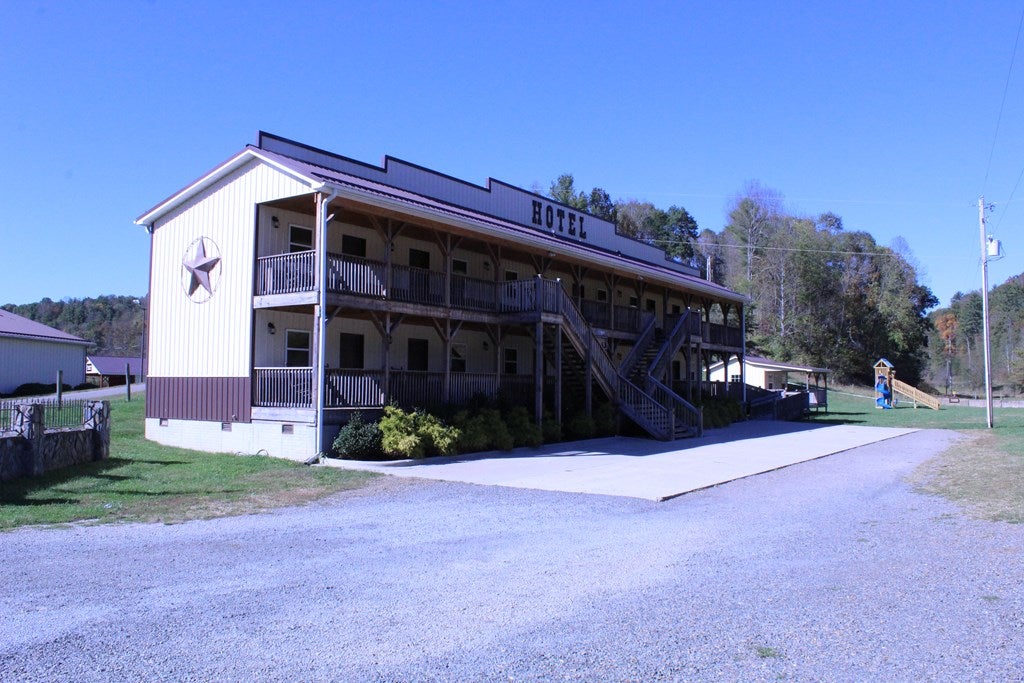 Tbd Tbd Road, Unit 9 Dugspur, VA 24325 - Photo 27 of 31 Gallery Image 27