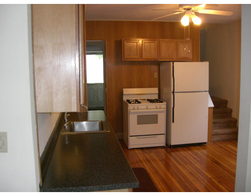 979 Sumner Avenue Springfield, MA 01118 - Photo 4 of 9 Gallery Image 4