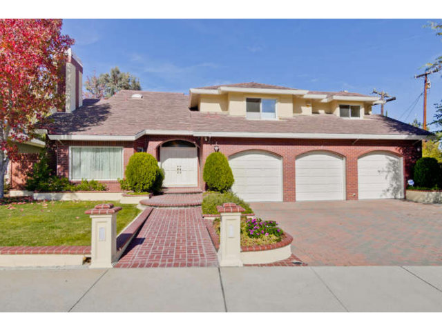 22003 Rae Lane Cupertino, CA 95014 - Photo 1 of 21 Gallery Image 1