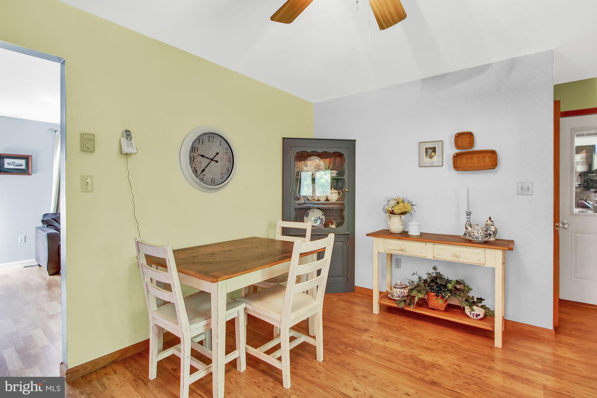 436 Clover Road Etters, PA 17319 - Photo 8 of 24 Gallery Image 8