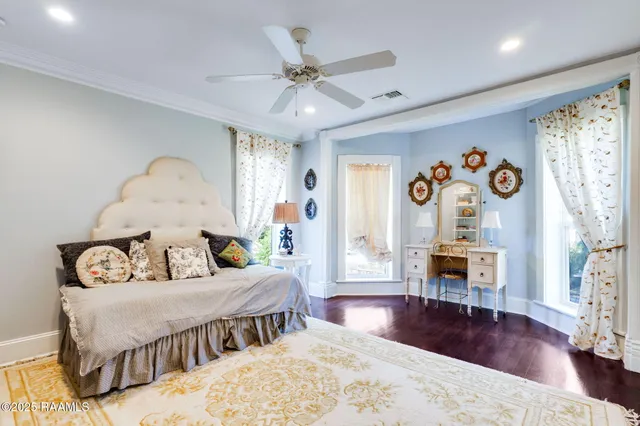 $295,000 | 505 North Ave H, Crowley, LA 70526