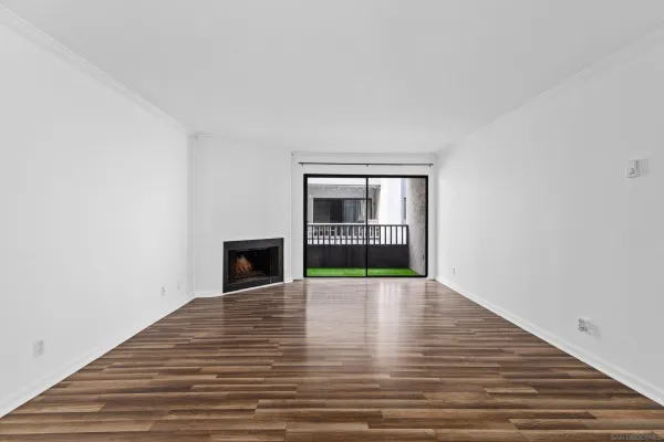 $3,200 | 3209 Midway Drive, Unit 203, San Diego, CA 92110