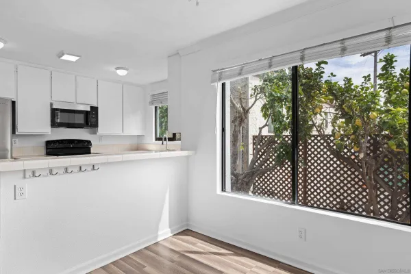 $3,200 | 3209 Midway Drive, Unit 203, San Diego, CA 92110