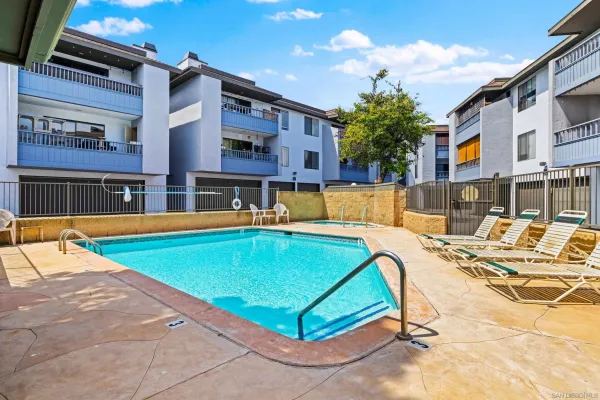 $3,200 | 3209 Midway Drive, Unit 203, San Diego, CA 92110