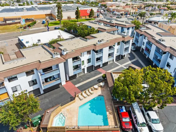 $3,200 | 3209 Midway Drive, Unit 203, San Diego, CA 92110