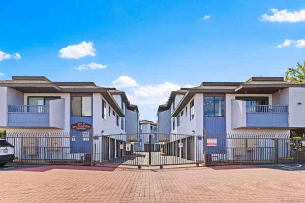 $3,200 | 3209 Midway Drive, Unit 203, San Diego, CA 92110