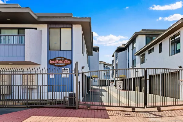 $3,200 | 3209 Midway Drive, Unit 203, San Diego, CA 92110