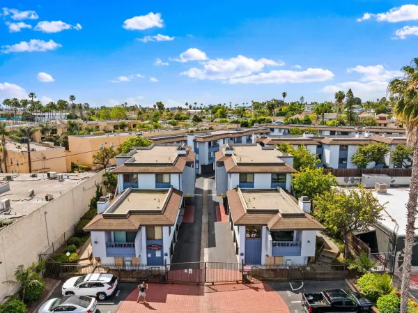 $3,200 | 3209 Midway Drive, Unit 203, San Diego, CA 92110