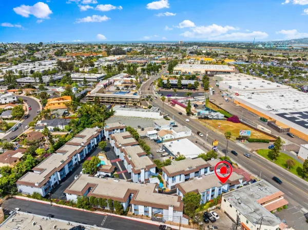 $3,200 | 3209 Midway Drive, Unit 203, San Diego, CA 92110