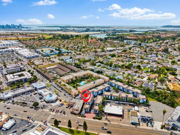 $3,200 | 3209 Midway Drive, Unit 203, San Diego, CA 92110