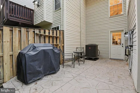 $565,000 | 12827 Wishing Well Way, Bristow, VA 20136