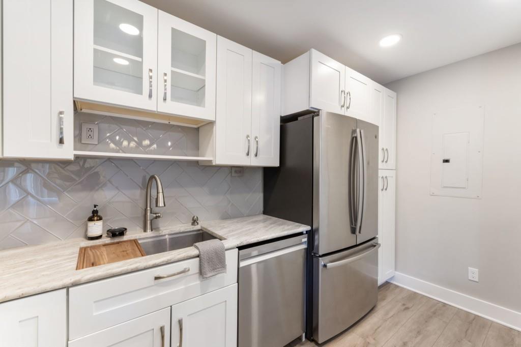 2794 Farmstead Road Smyrna, GA 30080 - Photo 9 of 26