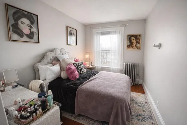 $2,900 | 187 Bay State Road, Unit 5, Boston, MA 02215