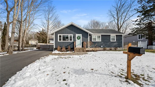 $3,500 | 82 Primrose Drive, Warwick, RI 02818