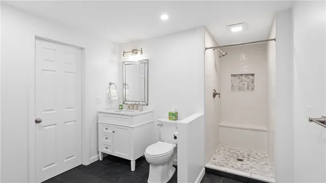 $3,500 | 82 Primrose Drive, Warwick, RI 02818