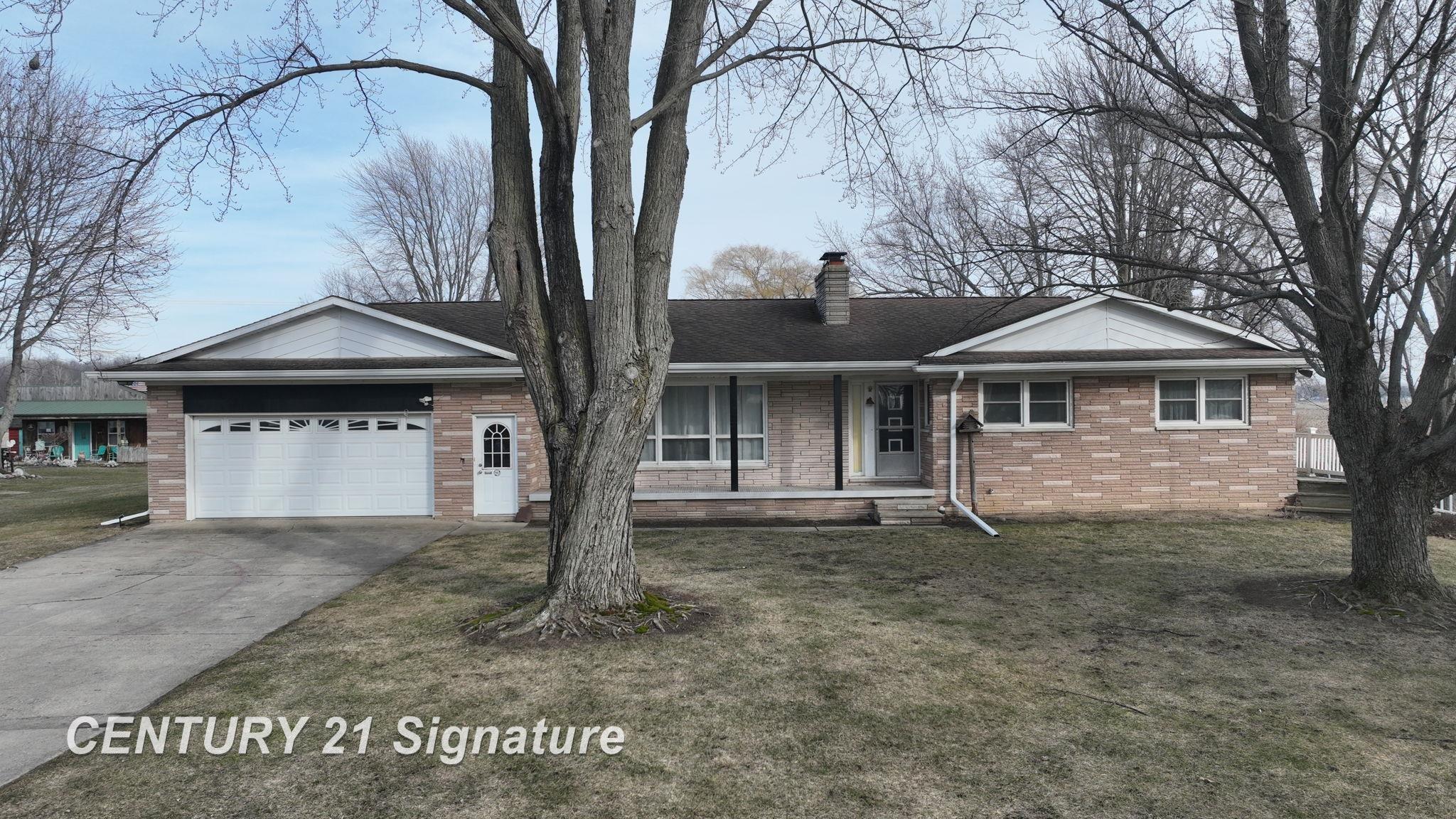 16513 Gasper Road Chesaning, MI 48616 - Photo 2 of 65
