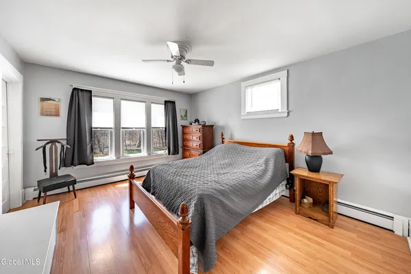 $299,500 | 32 Sanders Avenue, Scotia, NY 12302