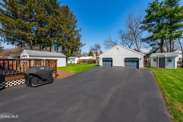 $299,500 | 32 Sanders Avenue, Scotia, NY 12302