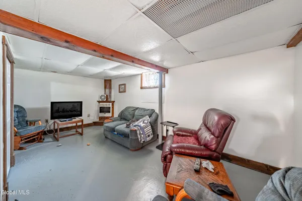$299,500 | 32 Sanders Avenue, Scotia, NY 12302