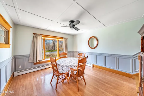 $299,500 | 32 Sanders Avenue, Scotia, NY 12302