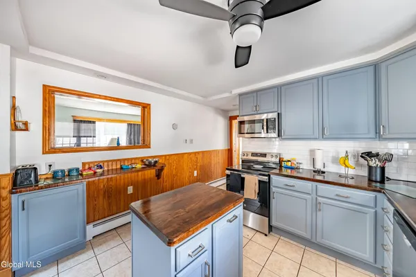 $299,500 | 32 Sanders Avenue, Scotia, NY 12302
