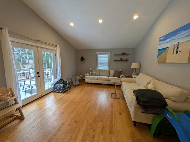 $4,200 | 18 Nickerson Road, Bedford, MA 01730