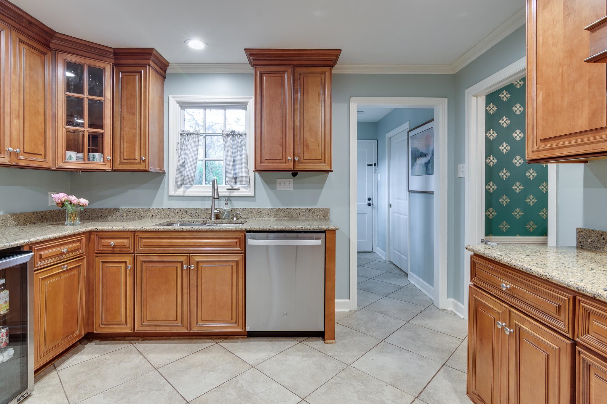 4463 Cherrydale Road Memphis, TN 38117 - Photo 13 of 36