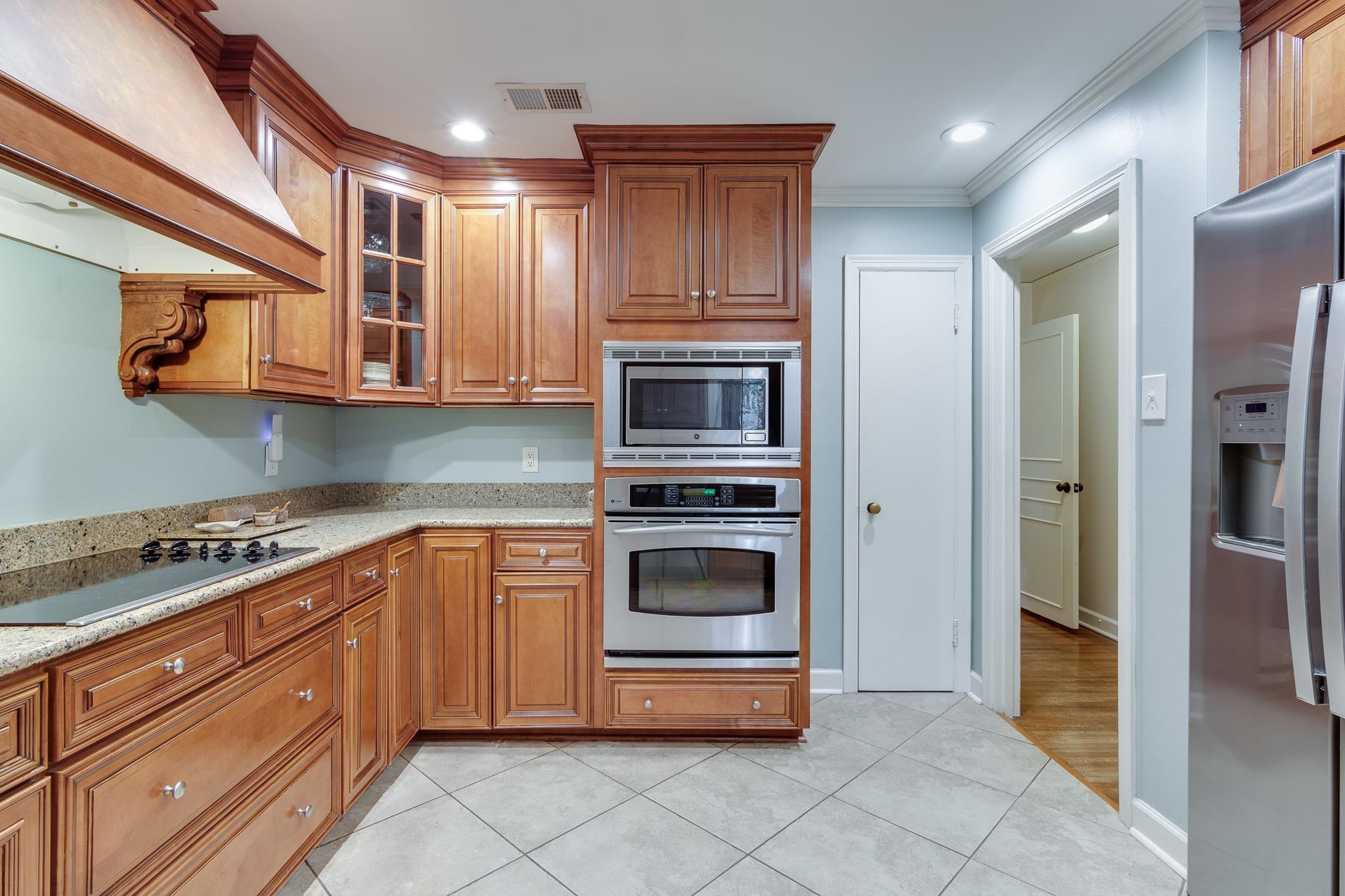 4463 Cherrydale Road Memphis, TN 38117 - Photo 10 of 36