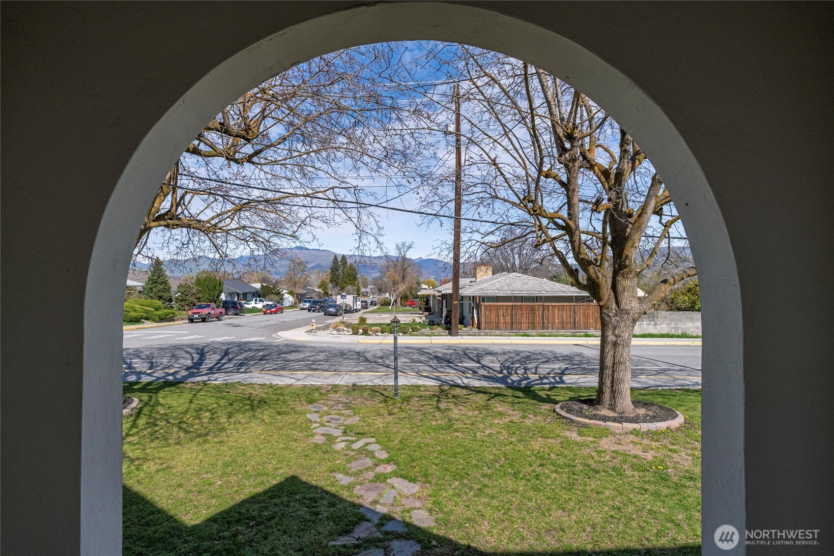 841 Red Apple Road Wenatchee, WA 98801 - Photo 7 of 38