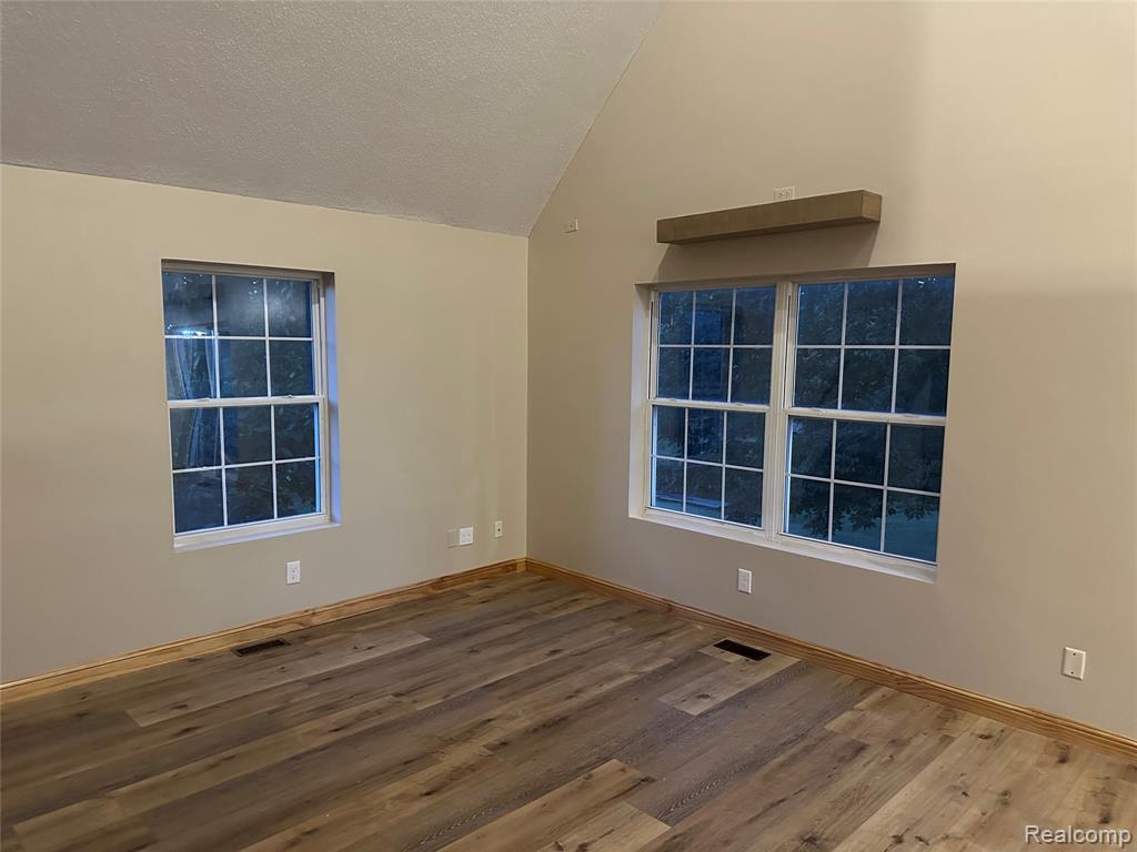 9825 Sheridan Road Millington, MI 48746 - Photo 8 of 24