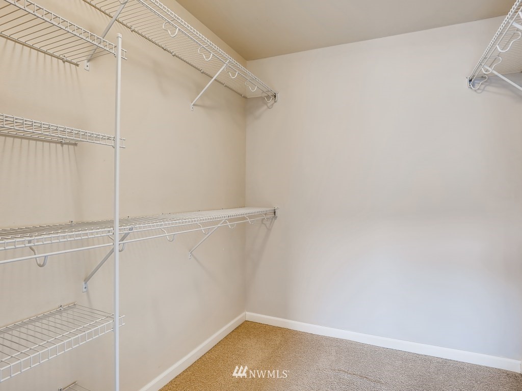 4660 Northeast 3rd Court, Unit J3 Renton, WA 98059 - Photo 19 of 30 Gallery Image 19