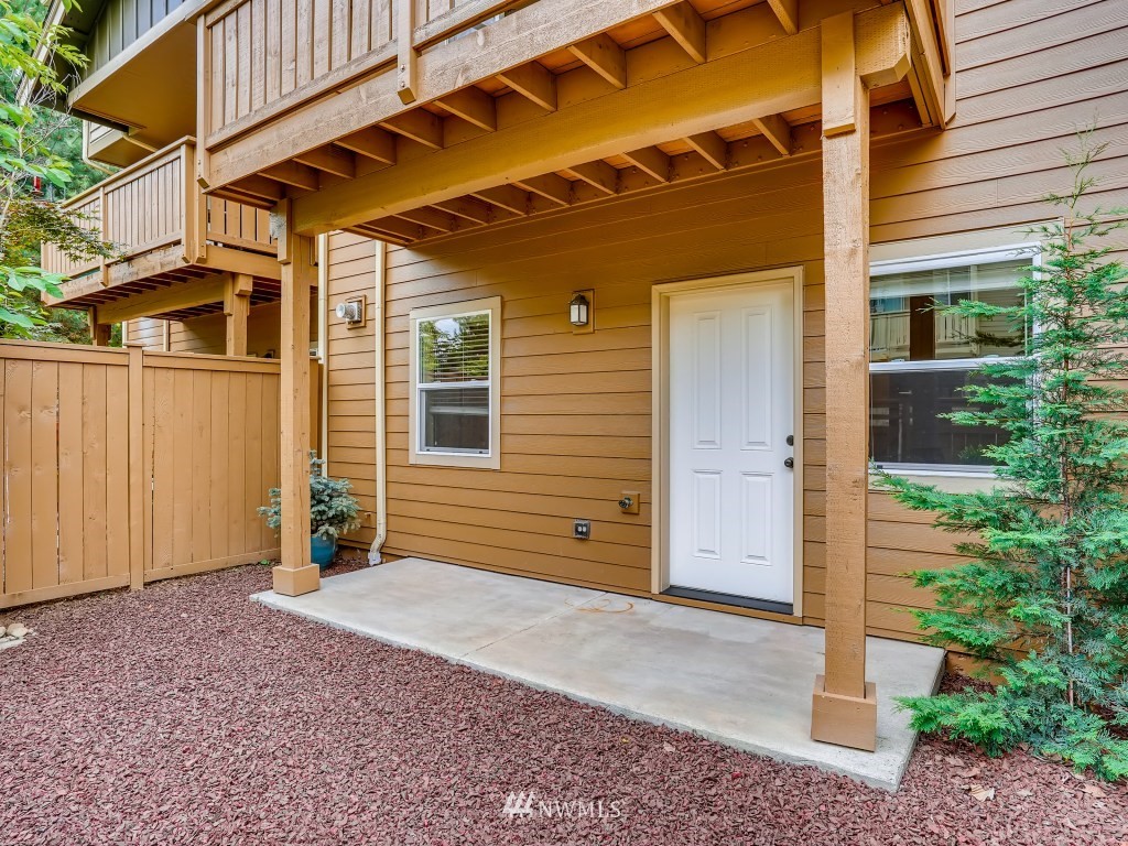 4660 Northeast 3rd Court, Unit J3 Renton, WA 98059 - Photo 29 of 30 Gallery Image 29