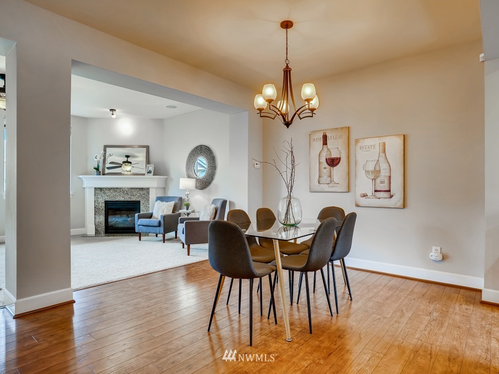4660 Northeast 3rd Court, Unit J3 Renton, WA 98059 - Photo 6 of 30 Gallery Image 6