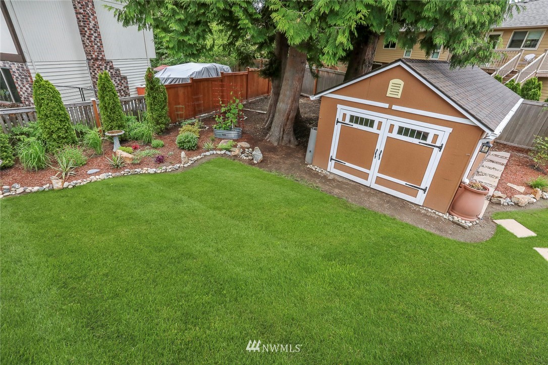 19230 90th Place Northeast Bothell, WA 98011 - Photo 38 of 40 an aerial view of a house