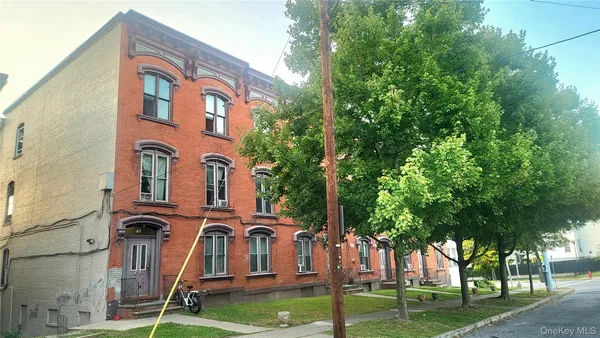 $1,500 | 65 South Hamilton Street, Unit 9, Poughkeepsie, NY 12601