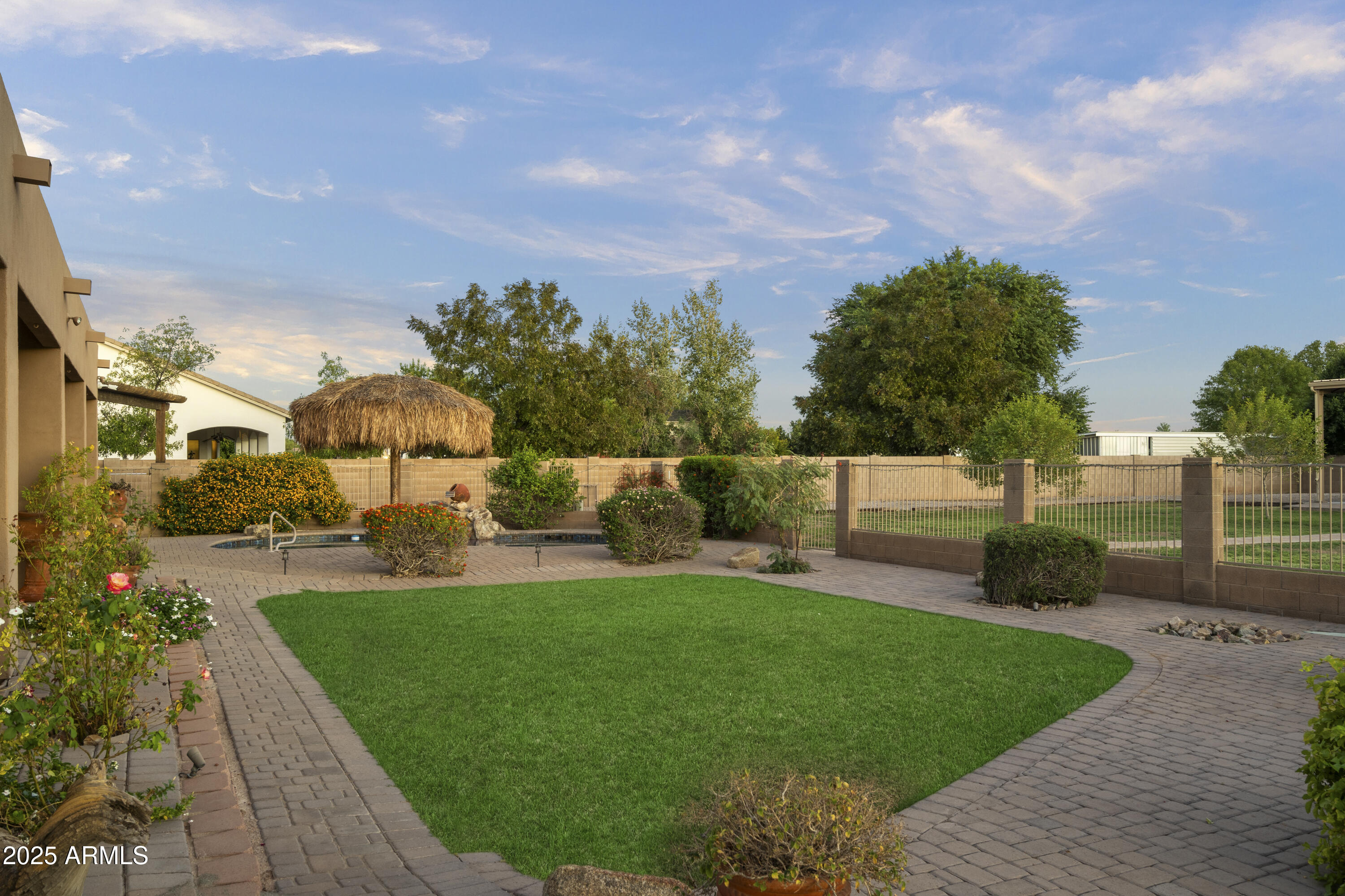 2667 East Melrose Street Gilbert, AZ 85297 - Photo 23 of 32 a view of a backyard