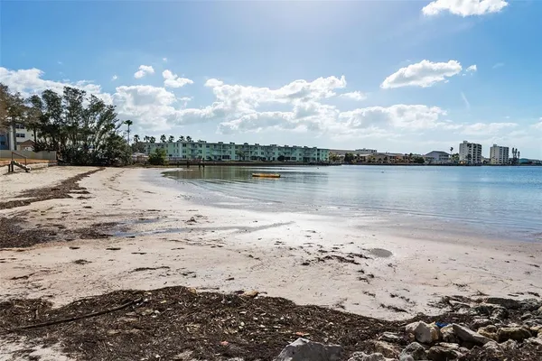 $154,999 | 2700 Bayshore Boulevard, Unit 4106, Dunedin, FL 34698