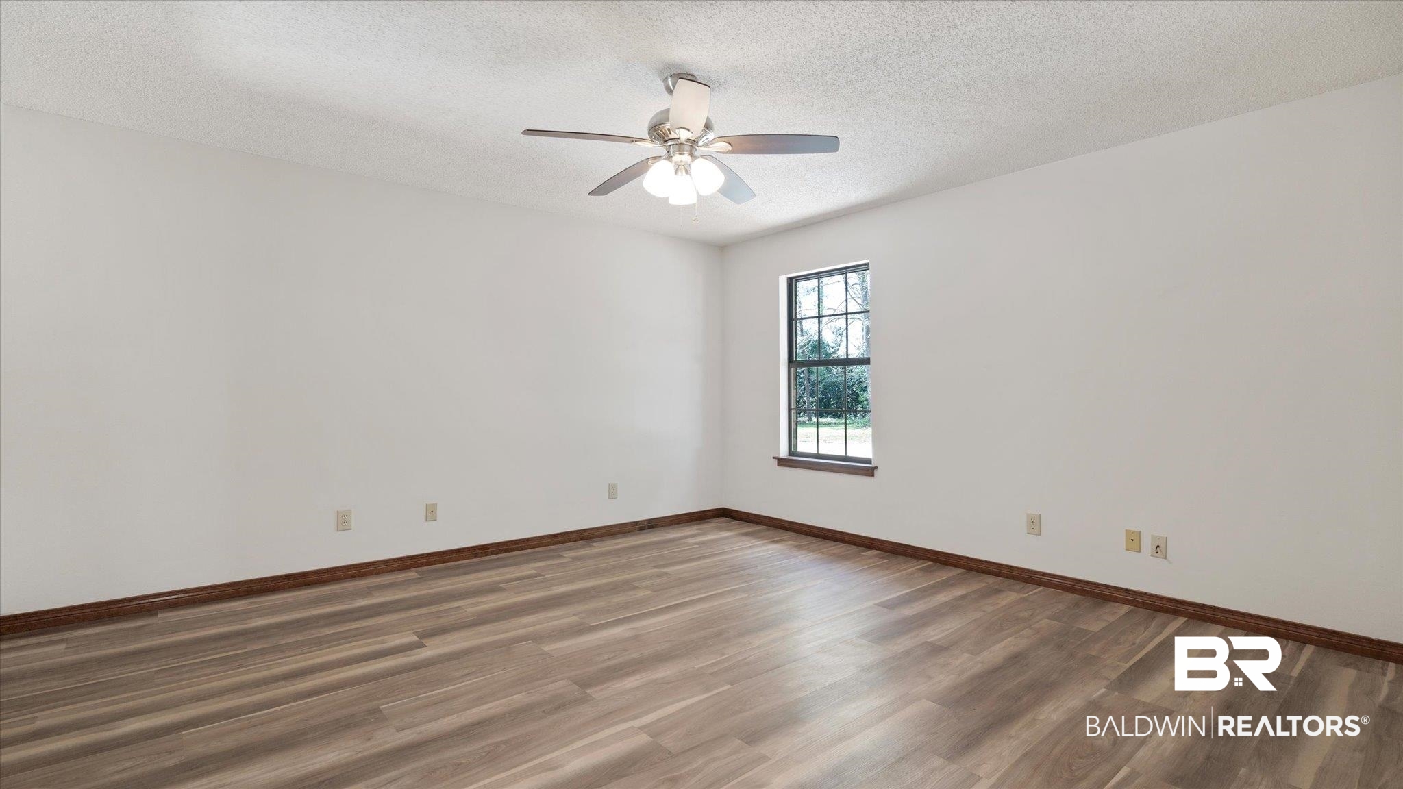 15550 Camellia Road Silverhill, AL 36576 - Photo 13 of 41