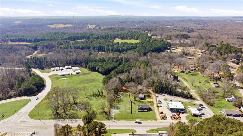 5323 Thompson Bridge Road Murrayville, GA 30564 - Photo 14 of 33 a view of a city