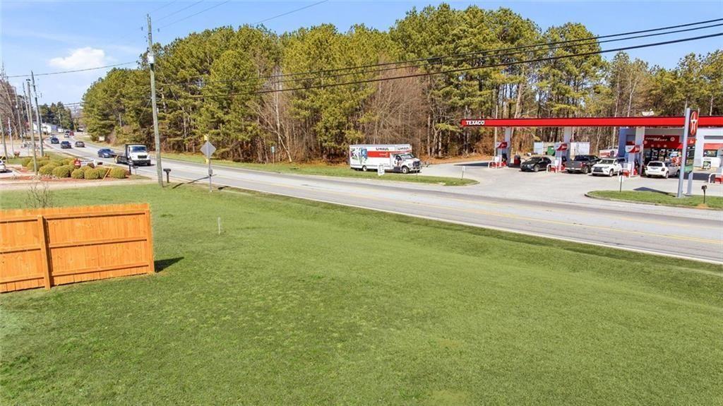 5323 Thompson Bridge Road Murrayville, GA 30564 - Photo 9 of 33