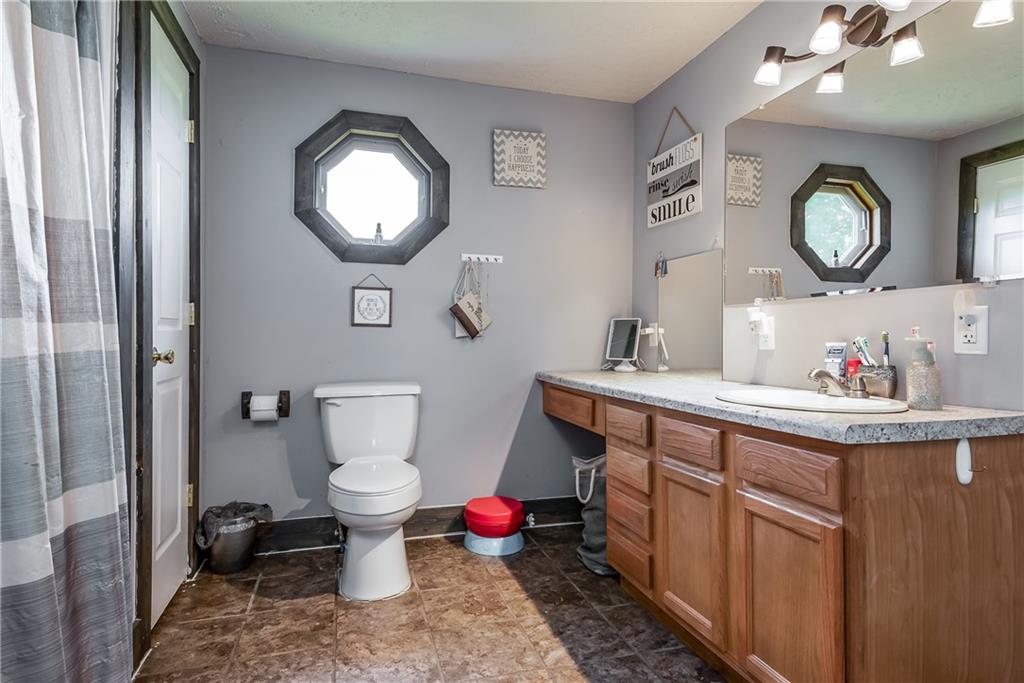 4385 West Deputy Pike Road Madison, IN 47250 - Photo 17 of 60 Gallery Image 17