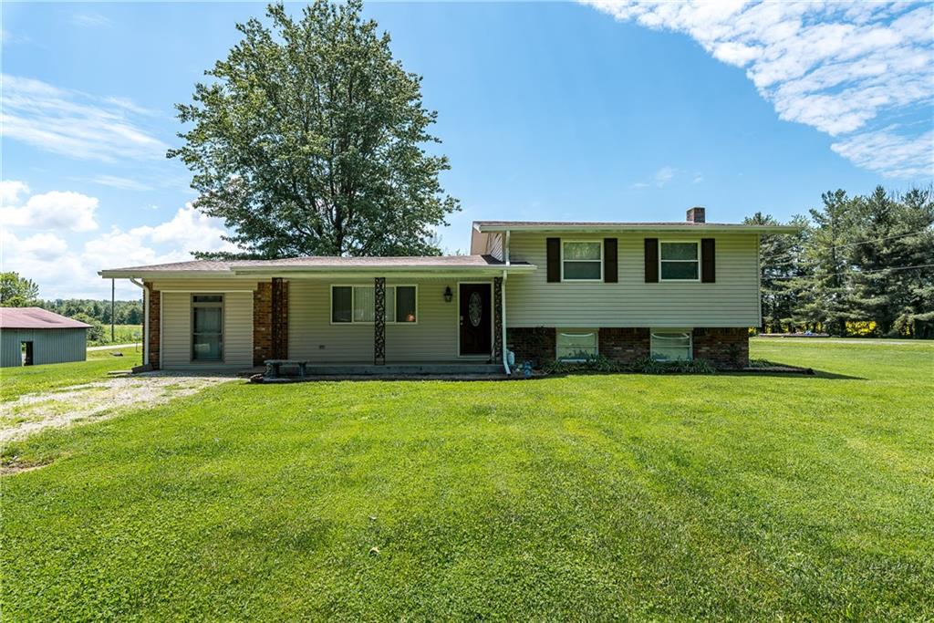 4385 West Deputy Pike Road Madison, IN 47250 - Photo 2 of 60 Gallery Image 2