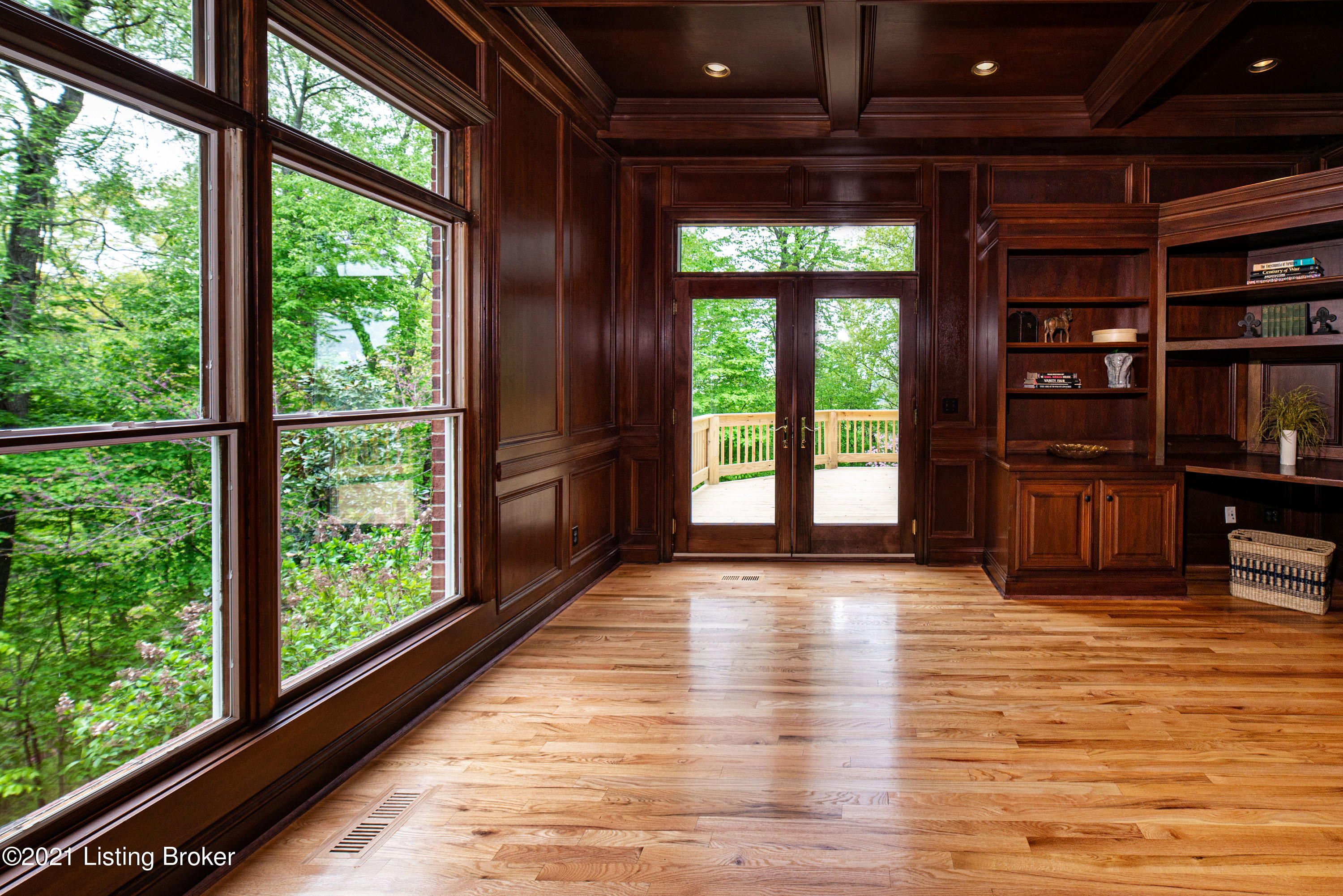 1306 Ridge Pointe Goshen, KY 40026 - Photo 35 of 111 New Doors to Deck