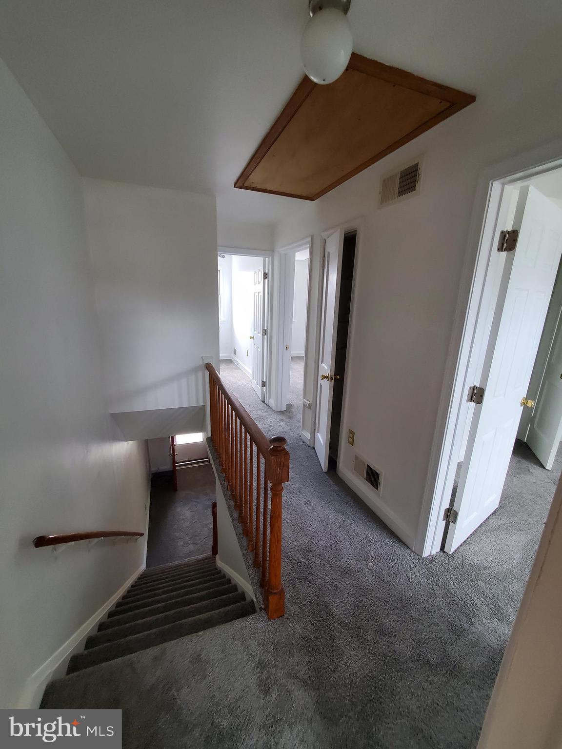 105 Kingston Road Baltimore, MD 21220 - Photo 27 of 37 Upper Hallway